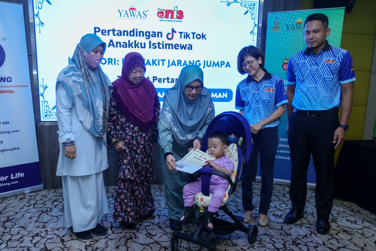 சிறப்புக் குழந்தைகளை ஆதரிப்பதன் மூலம் சமூகத்தில் இணக்கமான சூழ்நிலையை உருவாக்க முடியும்