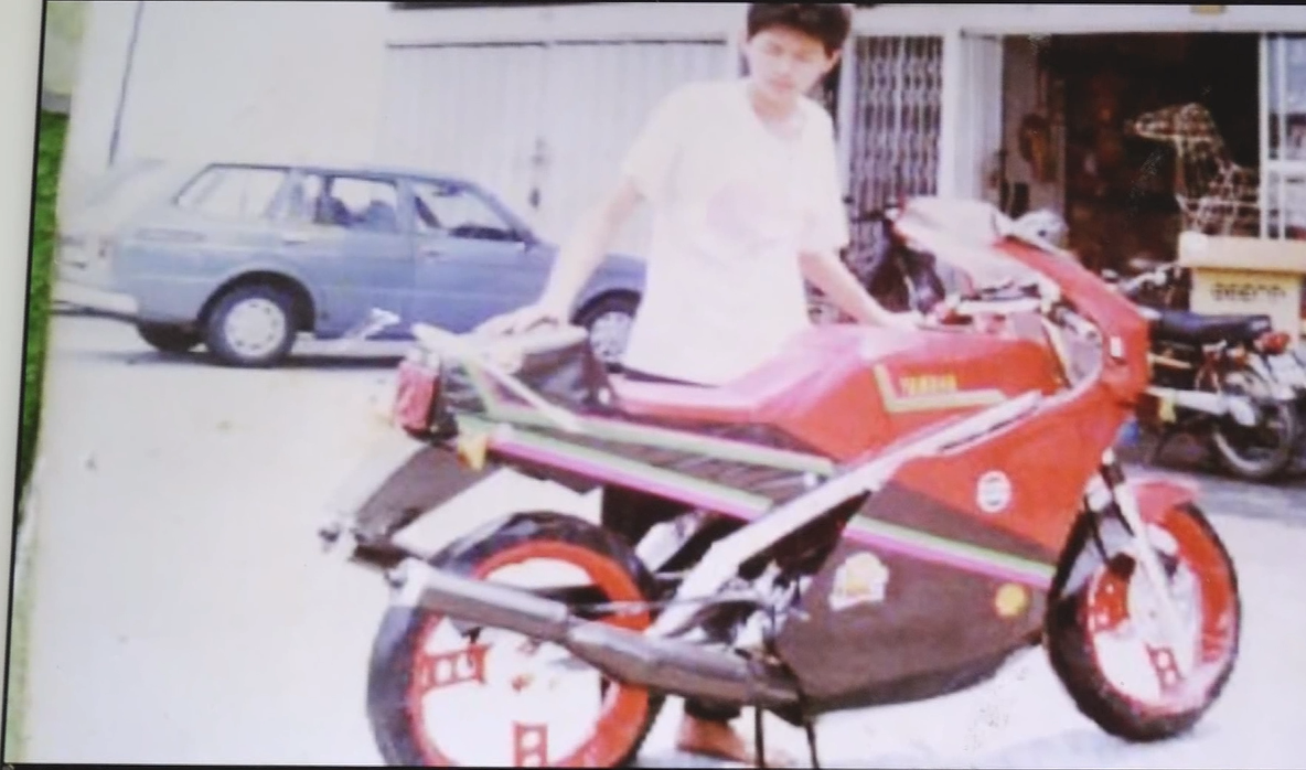 【纸扎系列3/3】纸扎仿真度需与实物相似  客户睹物思人潸然泪下