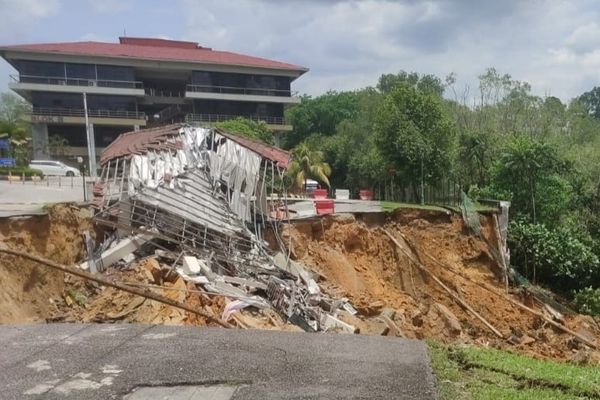 大马反贪污学院入口发生土崩 76名职员安然无恙