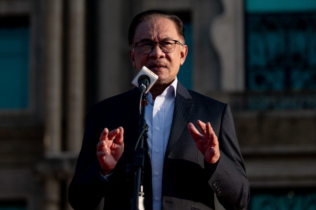 ஆசியான் நடுநிலை மண்டலமாக இருக்க வேண்டும் - சீனாவில் அன்வார் வலியுறுத்து