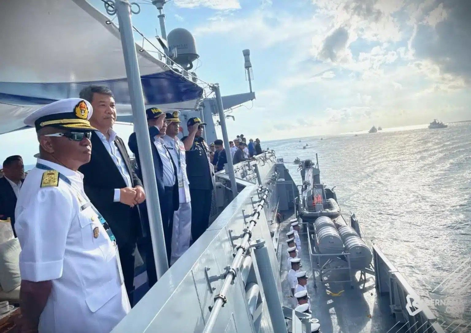 பிரதமர் லங்காவி சர்வதேச கடல் மற்றும் விண்வெளி கண்காட்சியை பார்வையிட்டார்