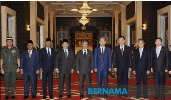 元首今日接见赵乐际