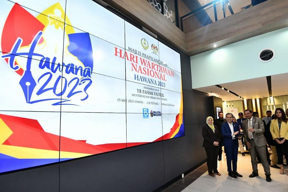 Women journalists must not be denied top management posts in media