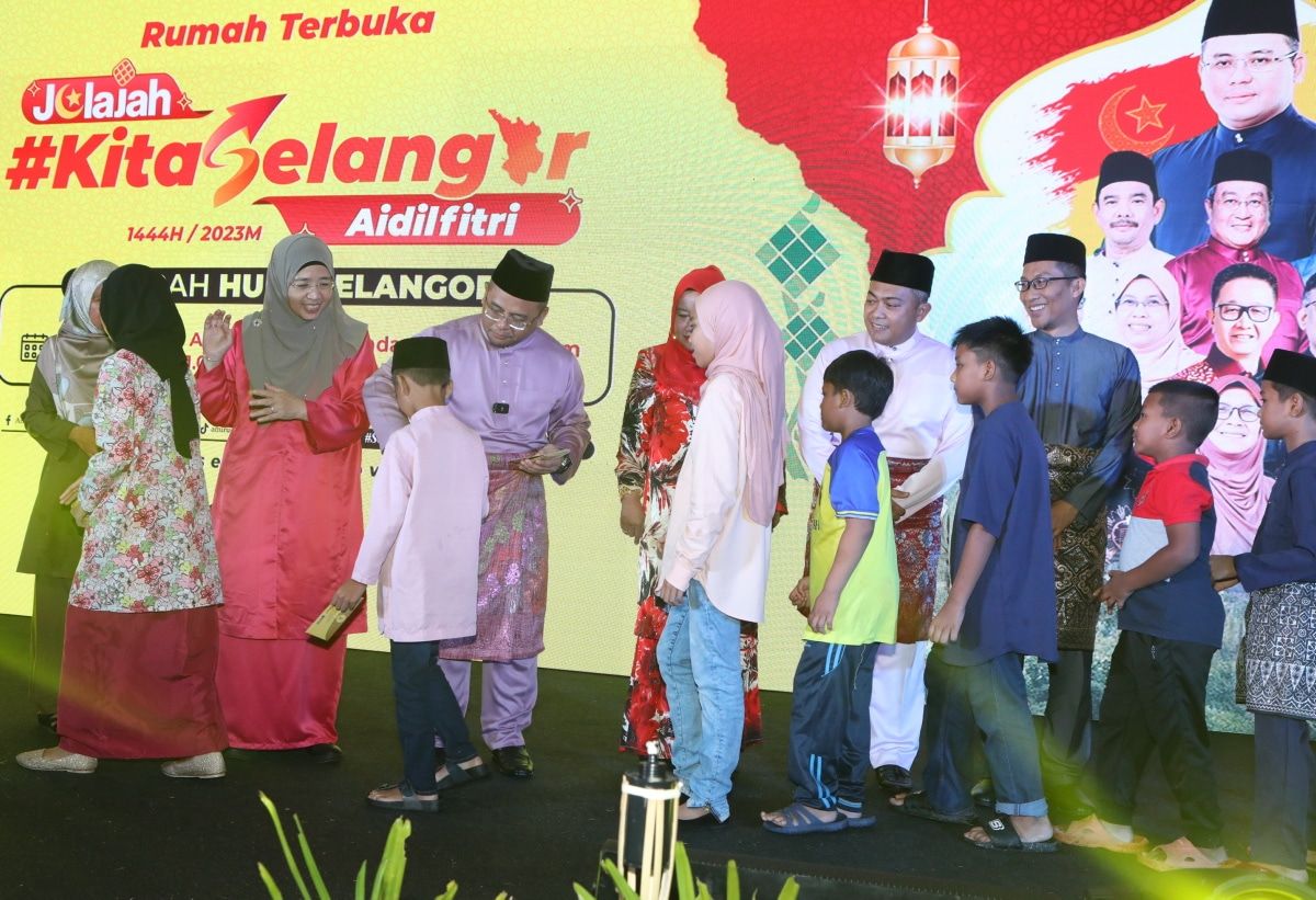 சபாக் பெர்ணம் மாவட்டதில் வெள்ளியன்று நோன்புப் பெருநாள் பொது உபசரிப்பு- பொதுமக்கள் பங்கேற்க மந்திரி புசார் அழைப்பு