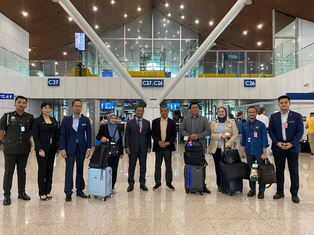 末沙布率团官访俄罗斯出席喀山论坛 推本地热带水果清真食品出口