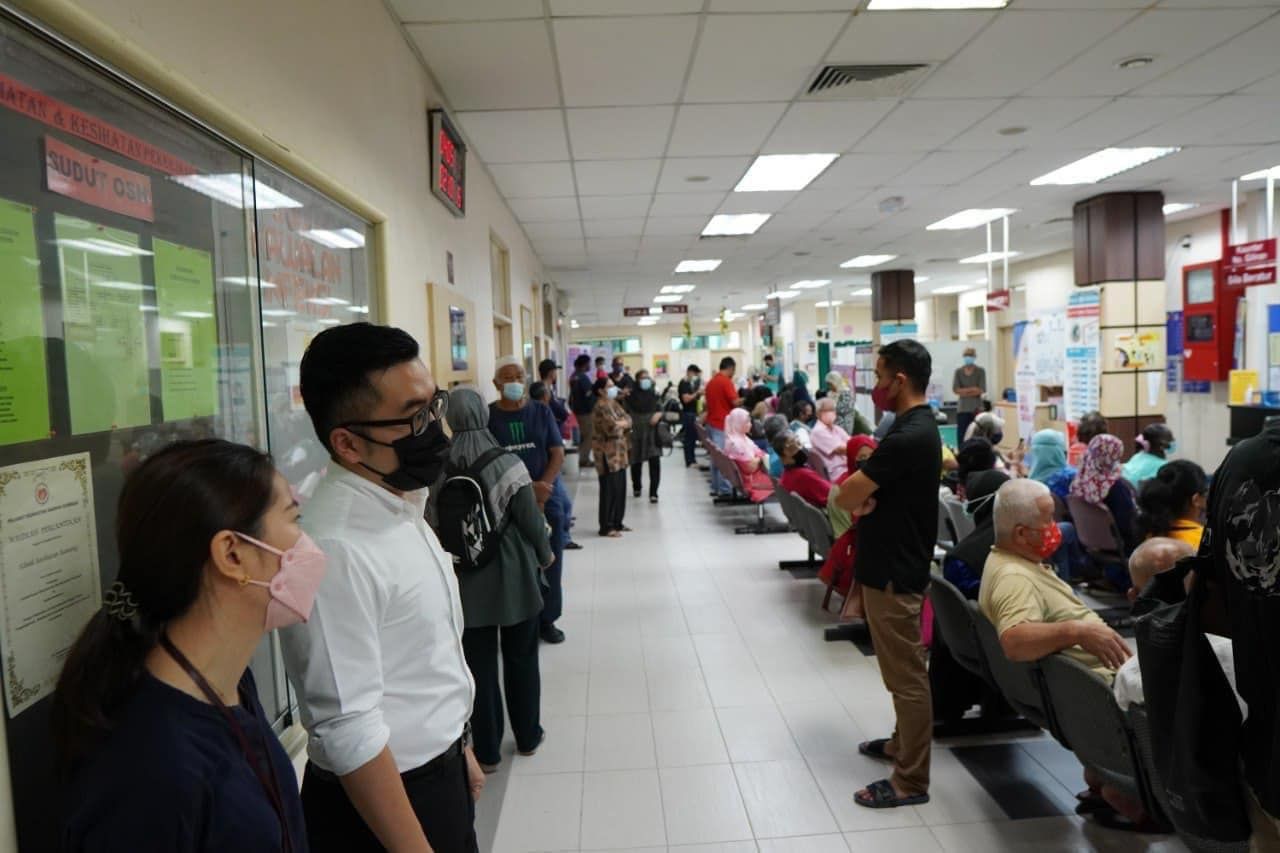 蔡伟杰将寻求技术员 检查万挠诊所冷气故障一事