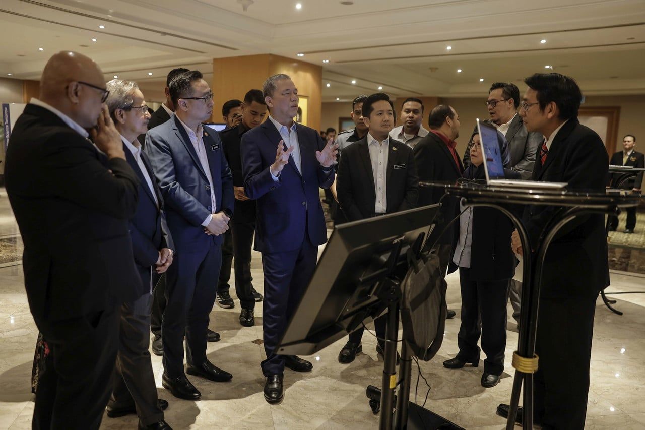 法迪拉：加快研究解决问题  大马开放科学平台今启动