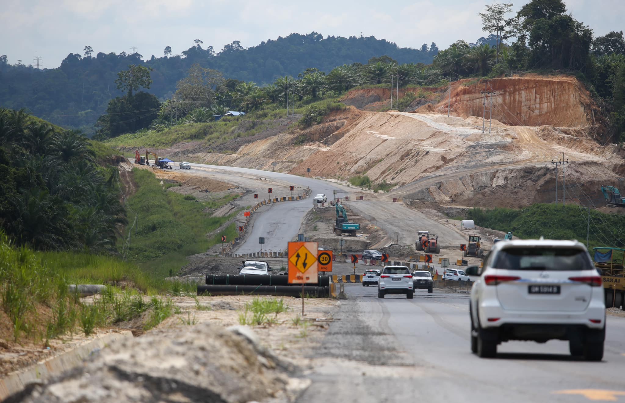 Pan Borneo Highway: Phase One to be fully opened in second quarter of 2024