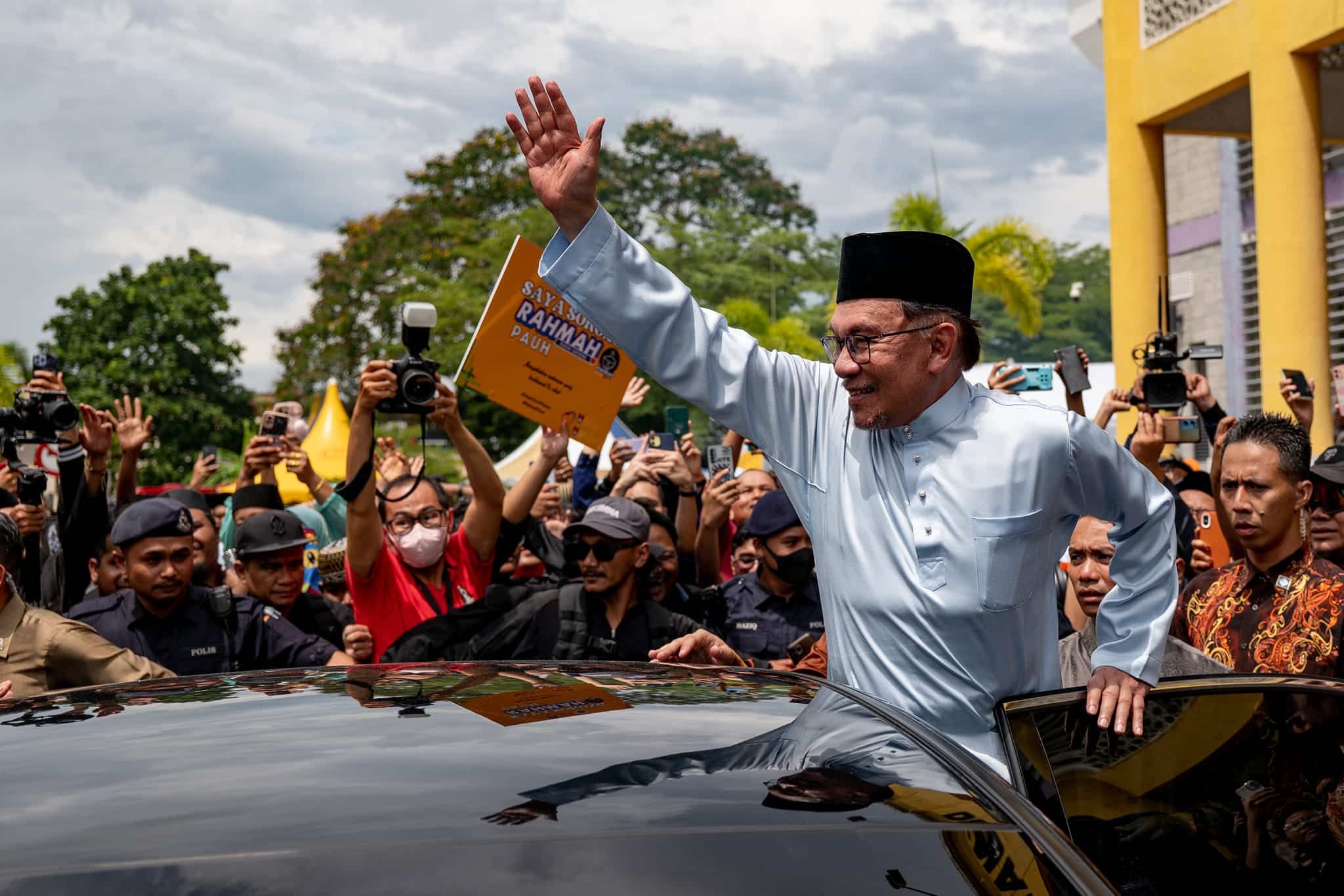 政府将为槟州提供更多资金 安华：加速推动轻快铁计划