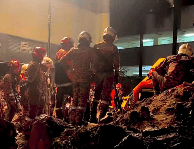 Pengawal keselamatan maut tertimbus runtuhan penahan tebing