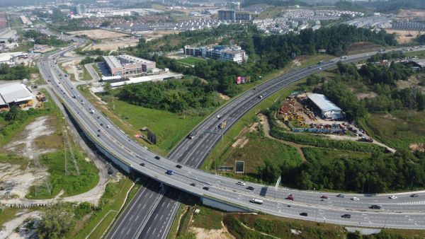 解万挠水灾塞车最给力 蔡伟杰冀守土打造人文社区