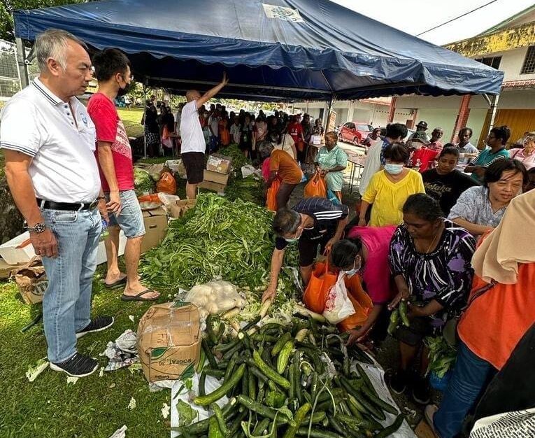 黄思汉派居民一吨蔬菜 鼓励健康饮食
