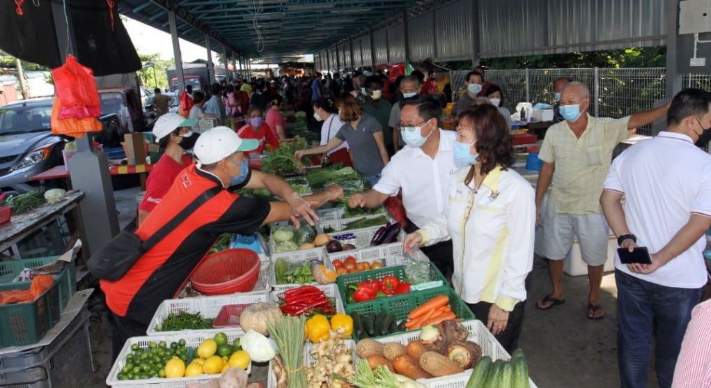 班村巴板路早市大整顿  环境整洁留住新村人情味