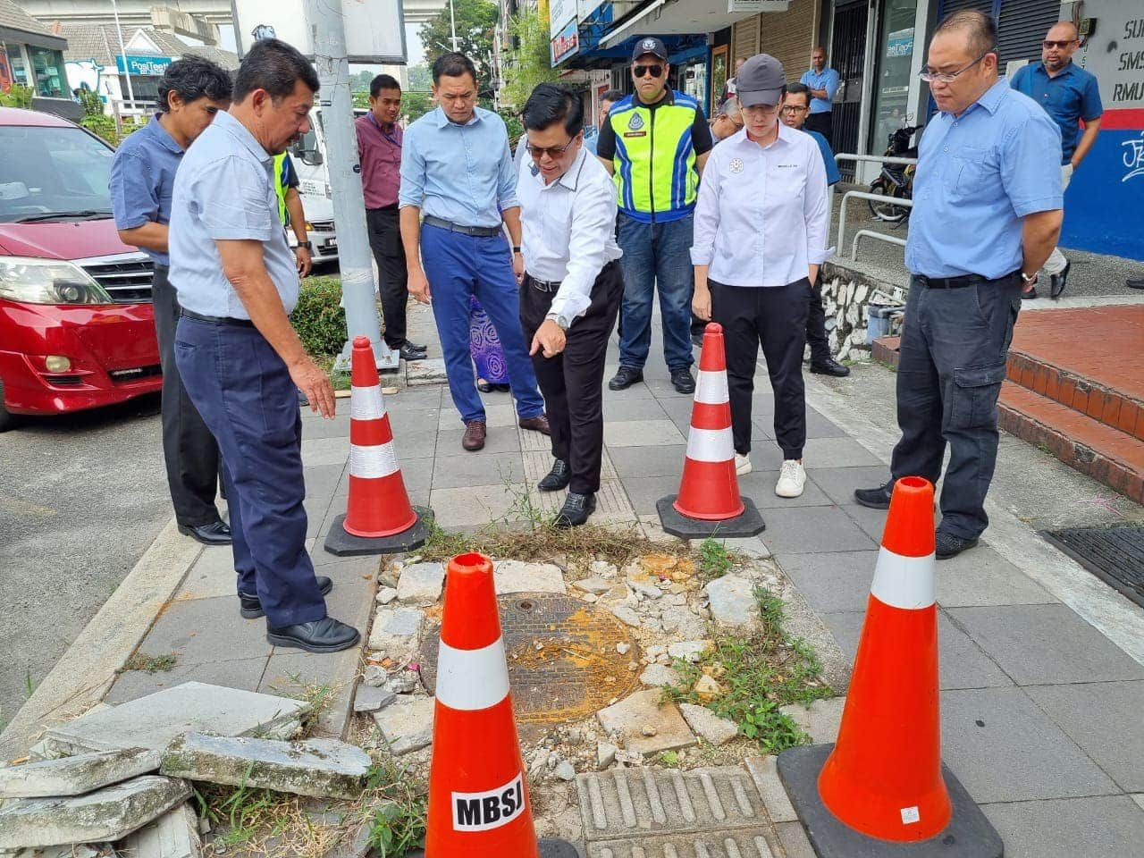 莫哈末夫兹新官上任  走入社区了解民生