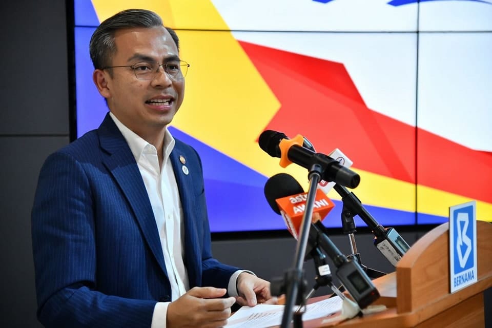 Govt looking into 3W situation to keep up with changes in today's media