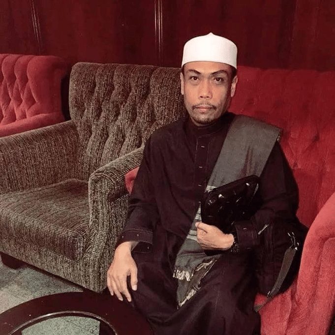 Imam rebah ketika bermain badminton sebelum disahkan meninggal dunia