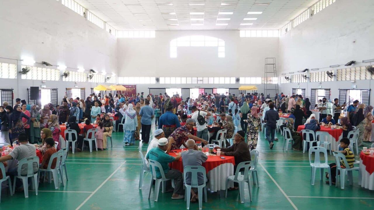 பத்தாங் காலி தொகுதியில் நடைபெற்ற நோன்புப் பெருநாள் உபசரிப்பில் சுமார் 3,000 பேர் பங்கேற்றனர்