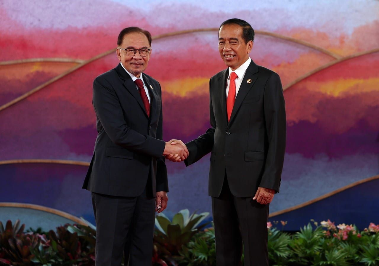 PM Anwar attends Asean Summit opening, plenary session