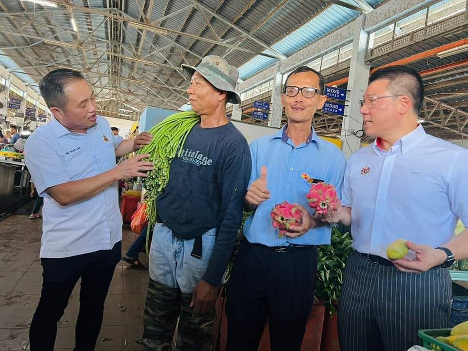 倪可敏巡视雪州鱼米之乡 捎253万大红包振兴适耕庄