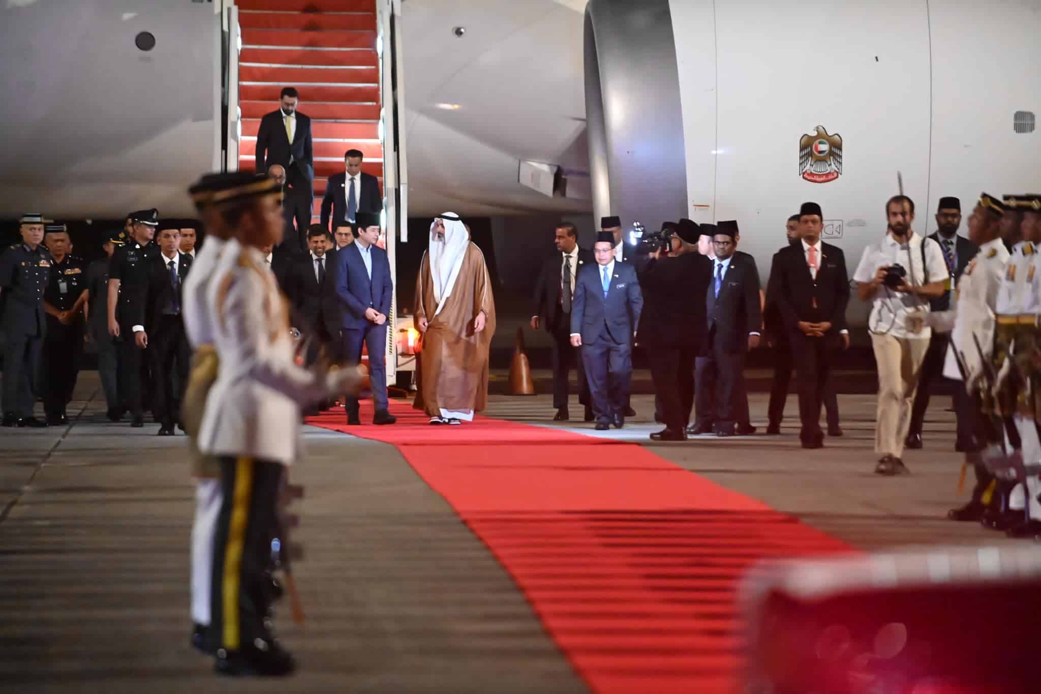 安华接见阿布扎比王储   讨论共同利益课题