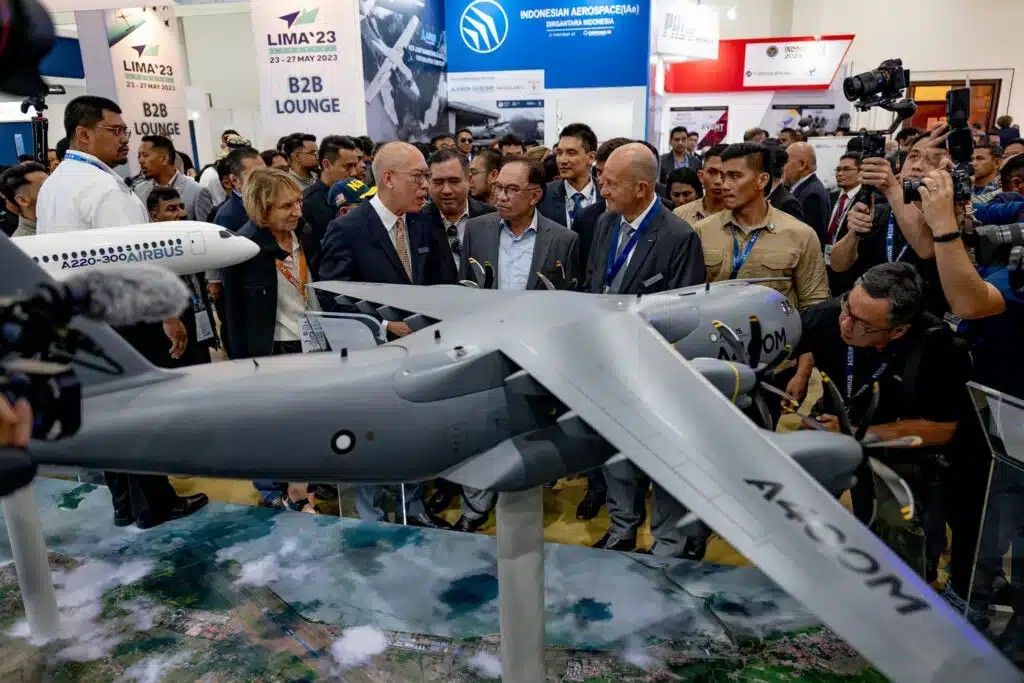 மலேசியாவை வணிக மற்றும் சுற்றுலாத் தலமாக மேம்படுத்த LIMA 23 உந்துகோலாக விளங்குகிறது.