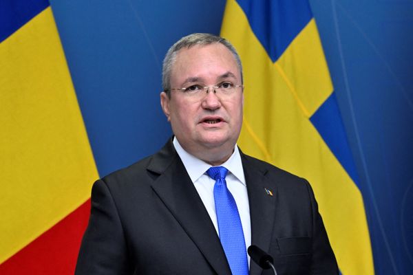 Romanian PM resigns in agreed power swap
