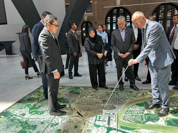 大马有意重启欧盟自贸谈判 法迪拉:棕油需获公平待遇