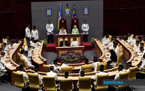 மாநிலத் தேர்தல்- மூன்று மாநிலச் சட்டமன்றங்கள் இன்று கலைக்கப்படுகின்றன