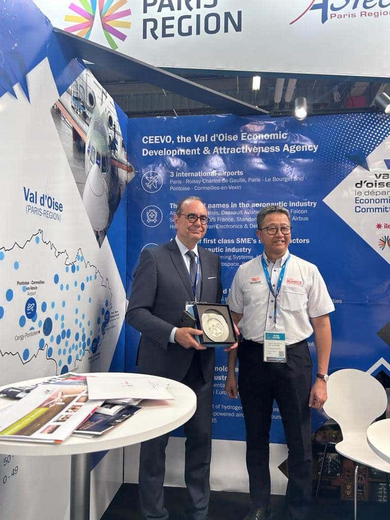 参与2023年巴黎航空展    外贸局与NAICO设大马馆