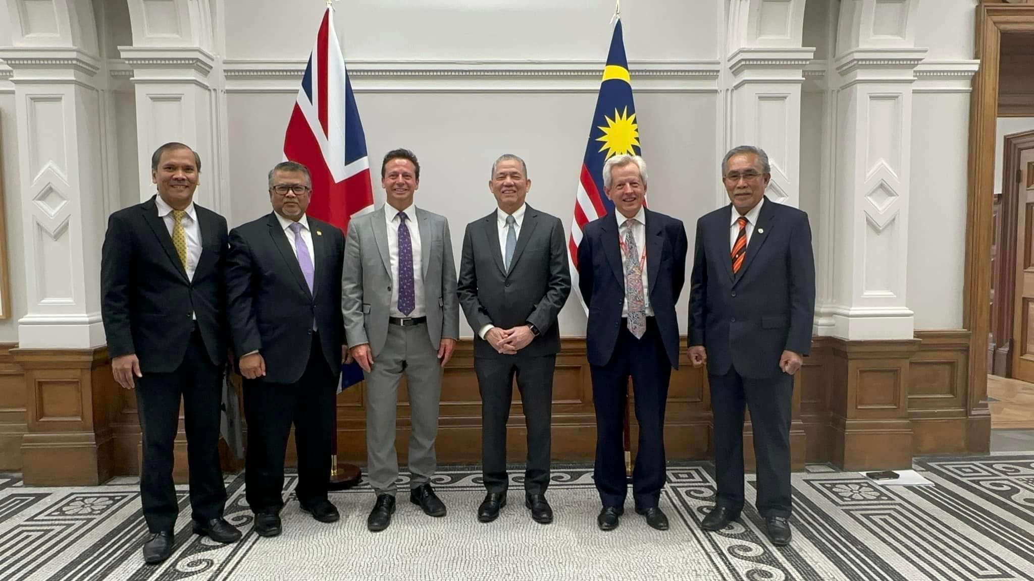 法迪拉:英国加入CPTPP 双边关系掀新章