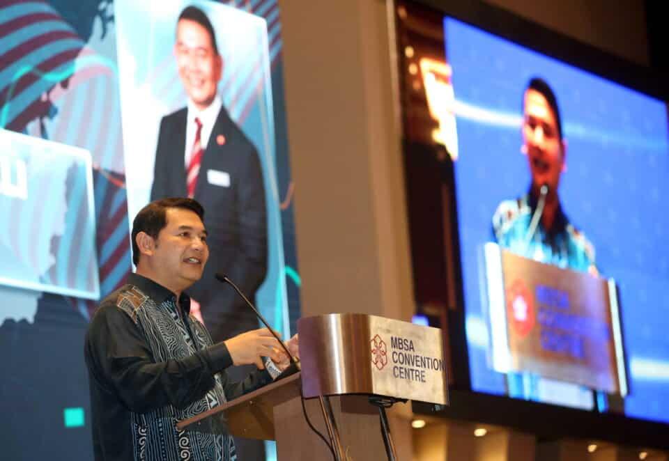 Selangor nation's economic engine, key to Malaysia achieving high income status