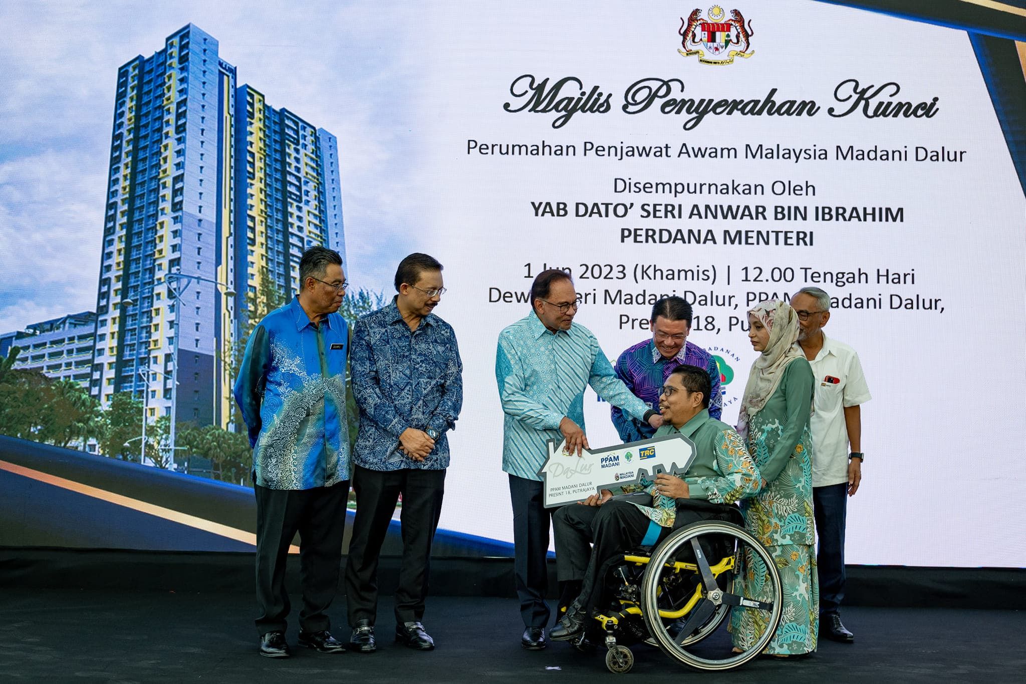 安华促地发部研究现有条件 强制大型发展商建可负担房屋