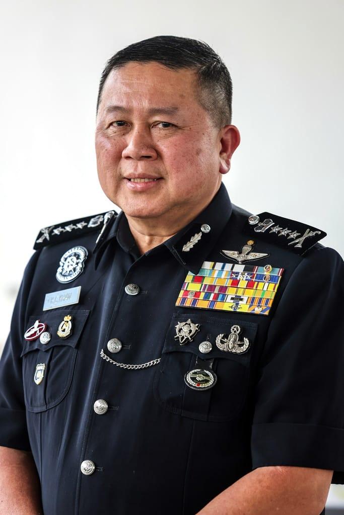 Woman held for allegedly insulting Agong on social media