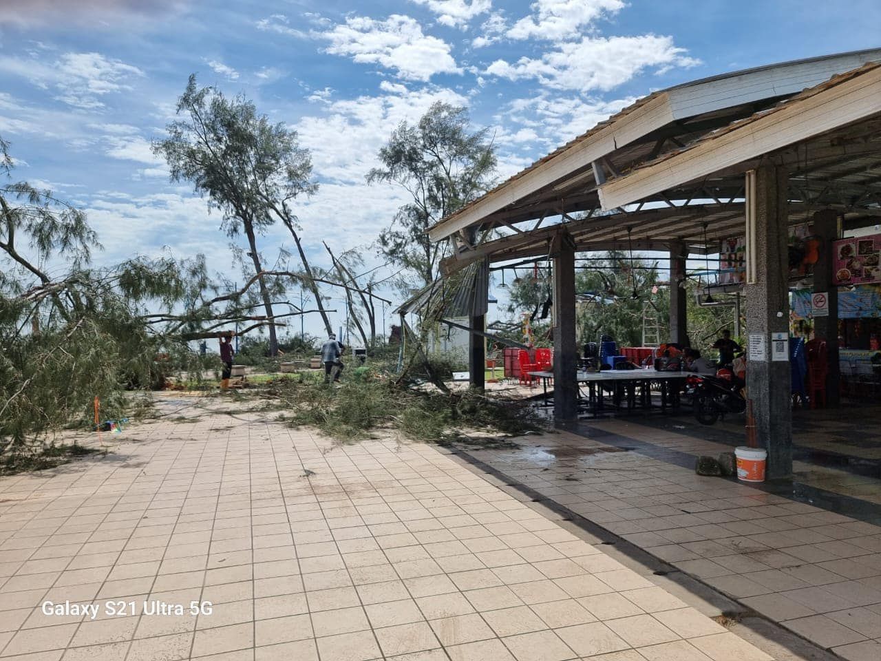 风灾摧毁摩立海边设施  即起至7月2日关闭修复