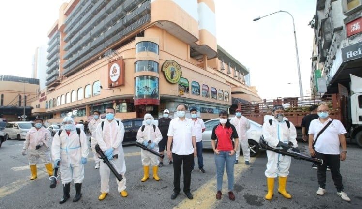 无拉港的战“疫”英雄  王诗棋守护百姓健康