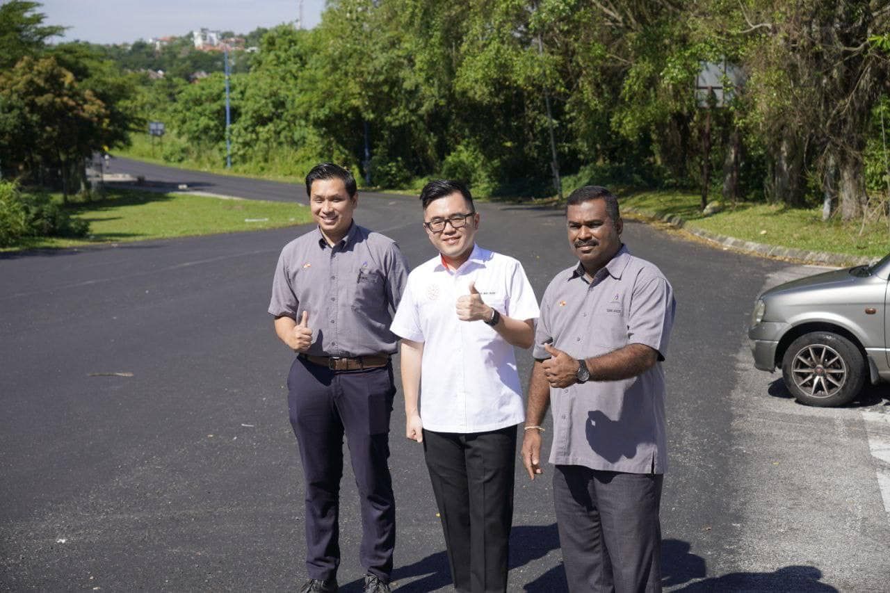 万挠获500万拨款  提升道路根治水灾