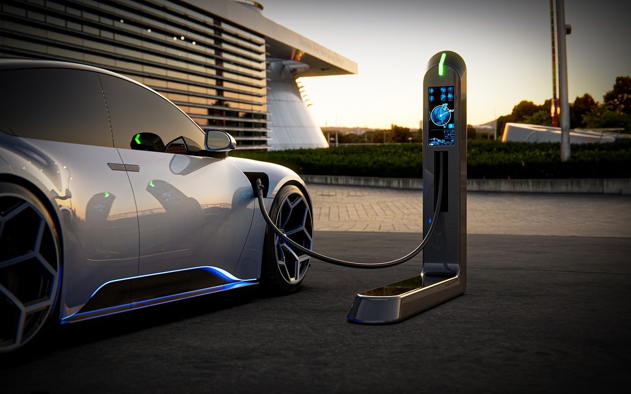 Tengku Zafrul: Govt committed to increasing public acceptance of EV