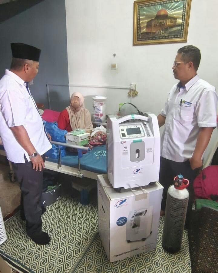 Ibu tunggal hidap barah payu dara terima mesin bantuan pernafasan sumbangan LZS