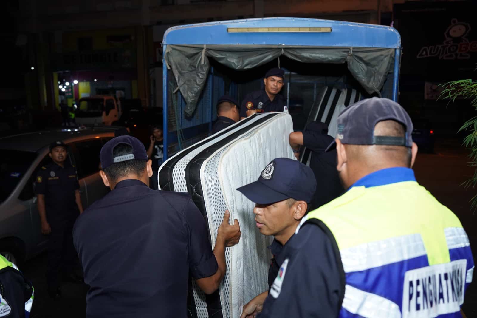 MPS tutup operasi dua hotel bajet tiada lesen, sita tilam dan perabot