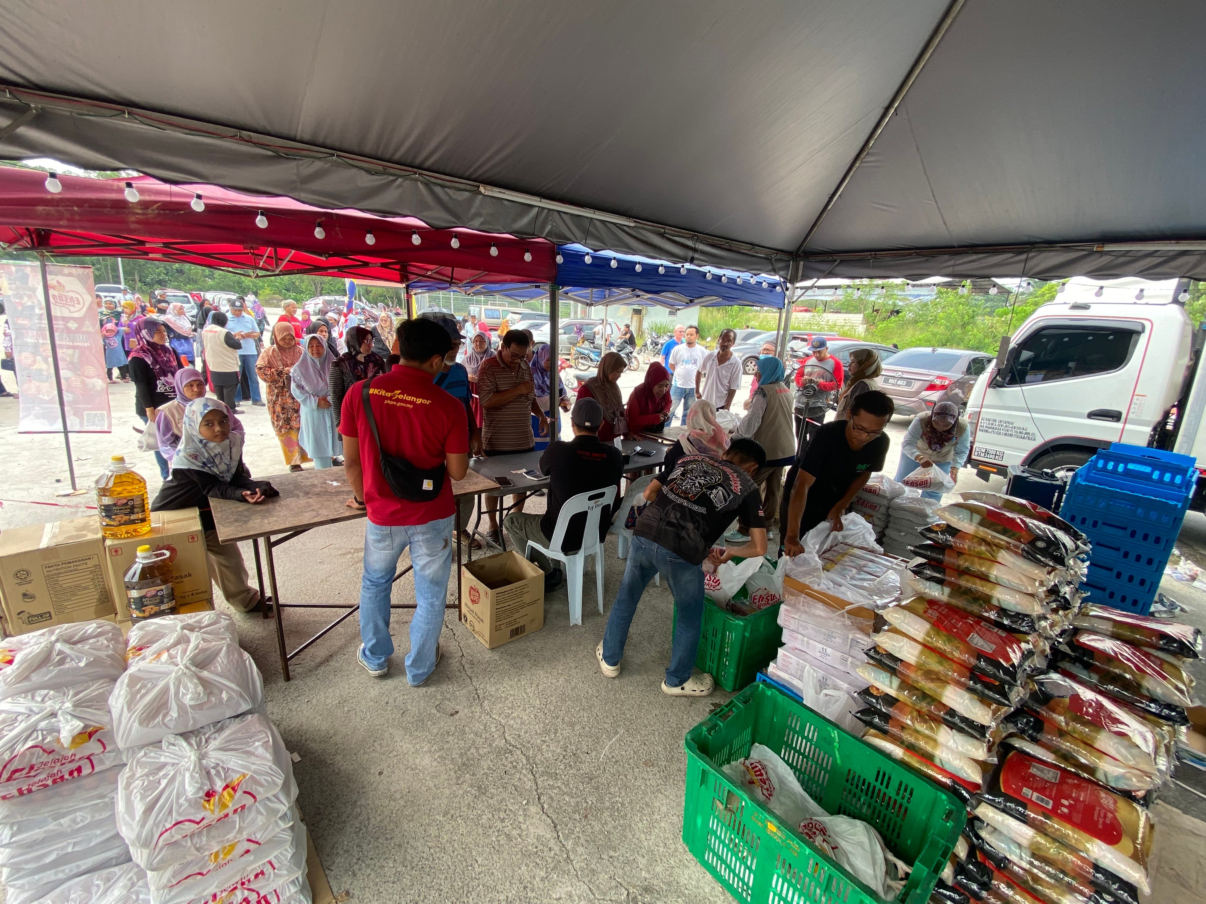 DUN Kuang anjur 35 program jualan murah, manfaat lebih 5,000 keluarga