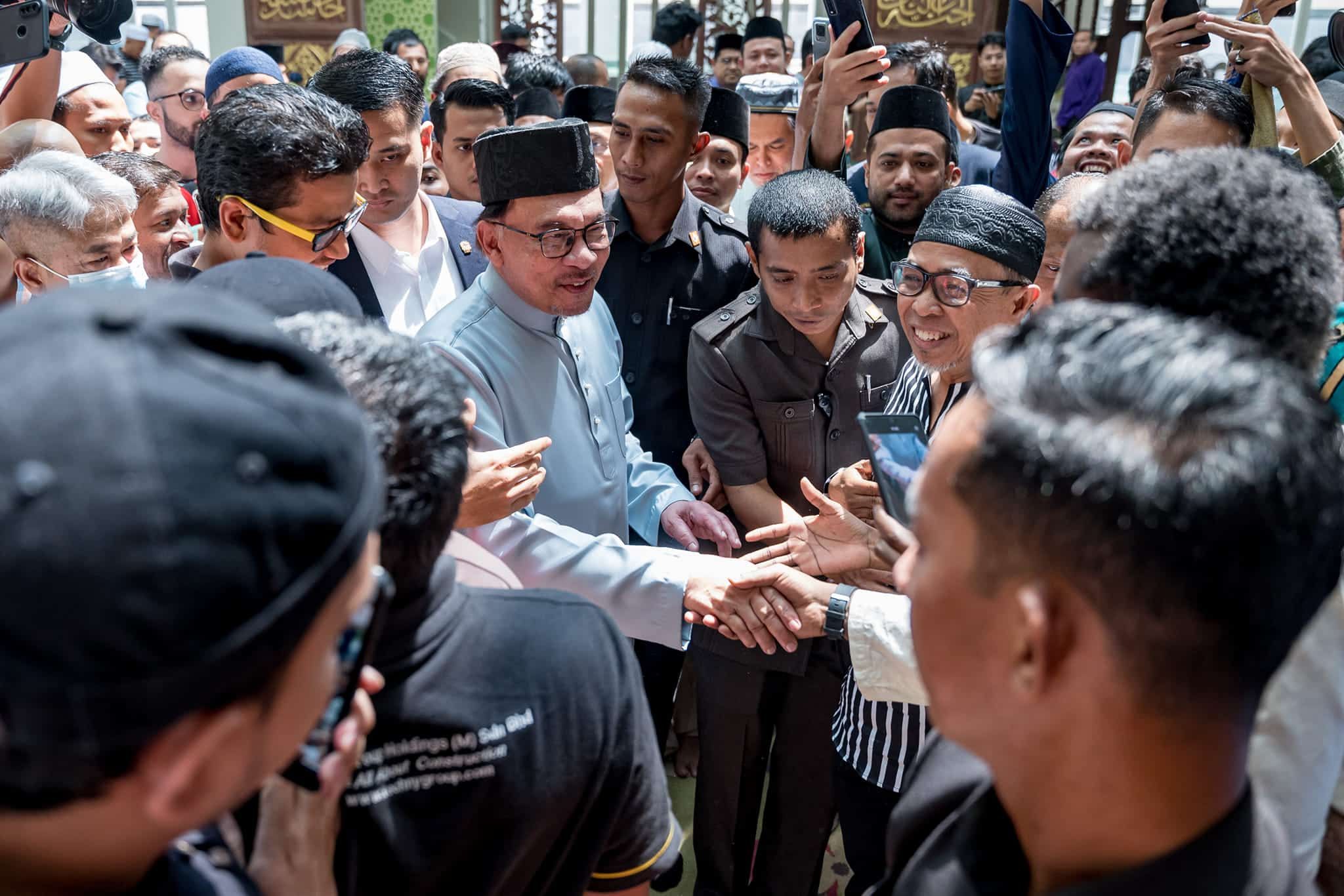 超低价脱售经营不善儿童乐园   安华将与国库控股领导层商议