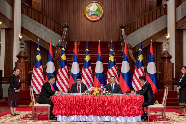 大马寮国签2备忘录:水力发电进账料达23亿 铁道货运首年增四成