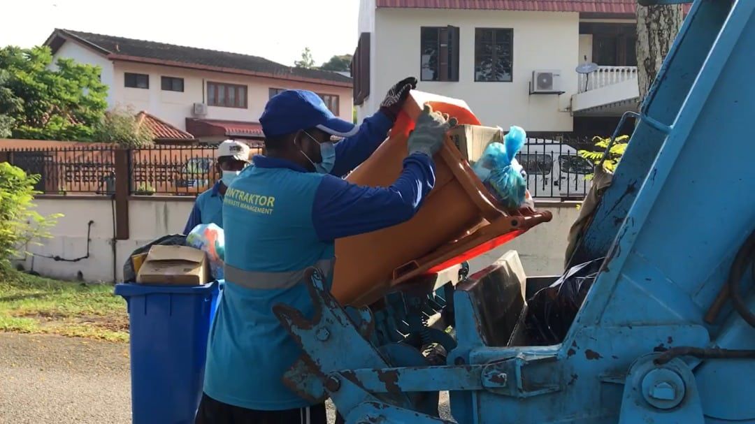 加影市议会加强垃圾管理   确保开斋节服务如常