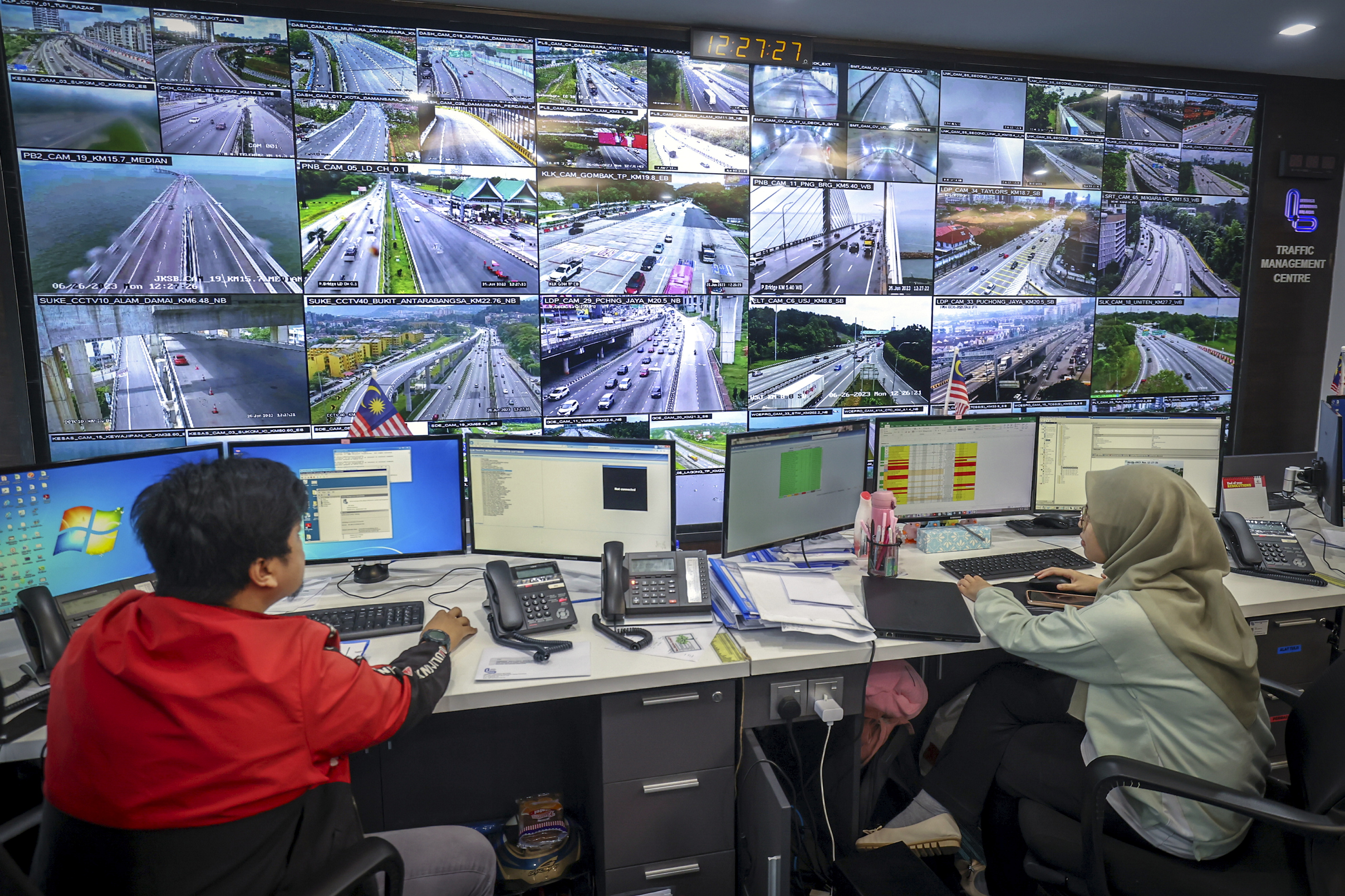 Traffic under control, smartlanes opened to ensure smooth journey