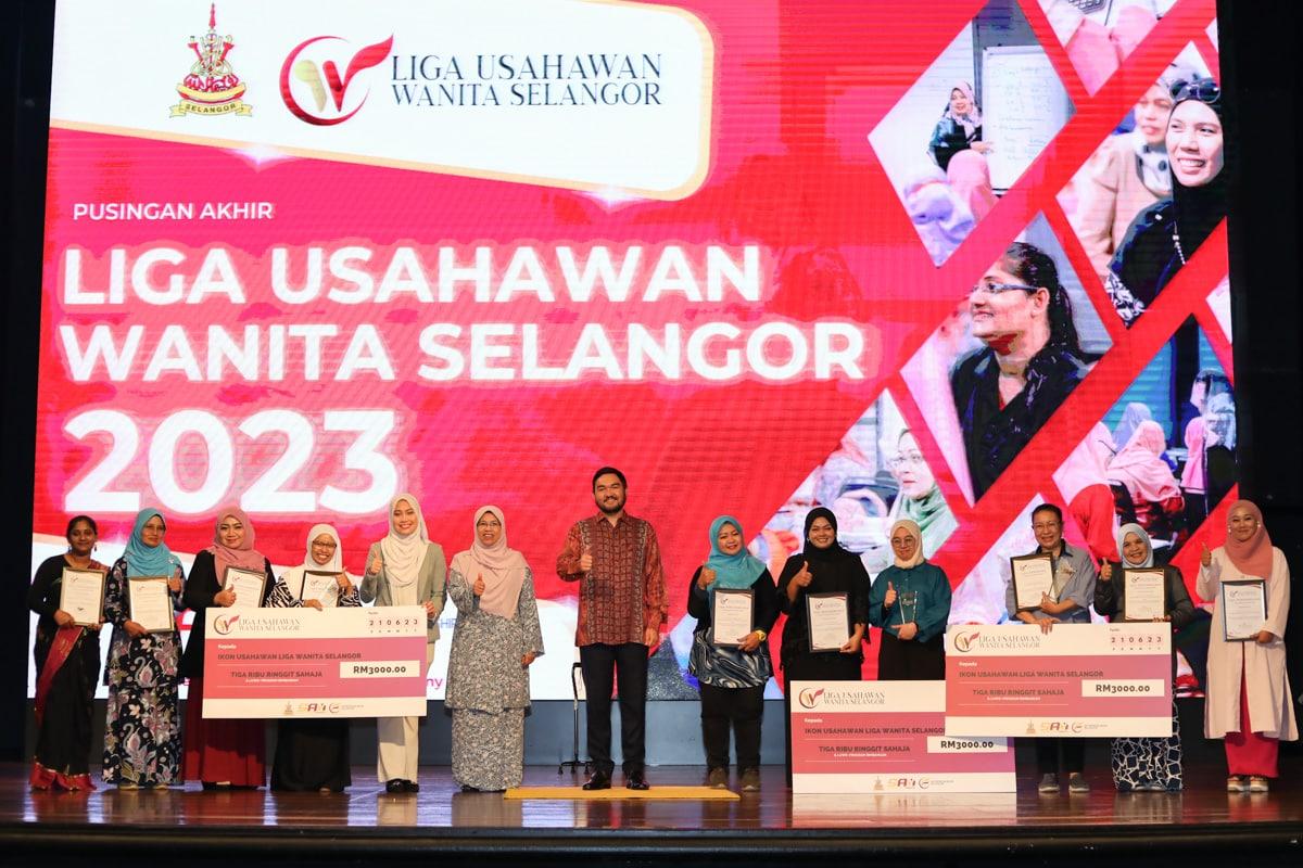 Raja Muda berkenan nobat tiga wanita ikon usahawan Selangor 