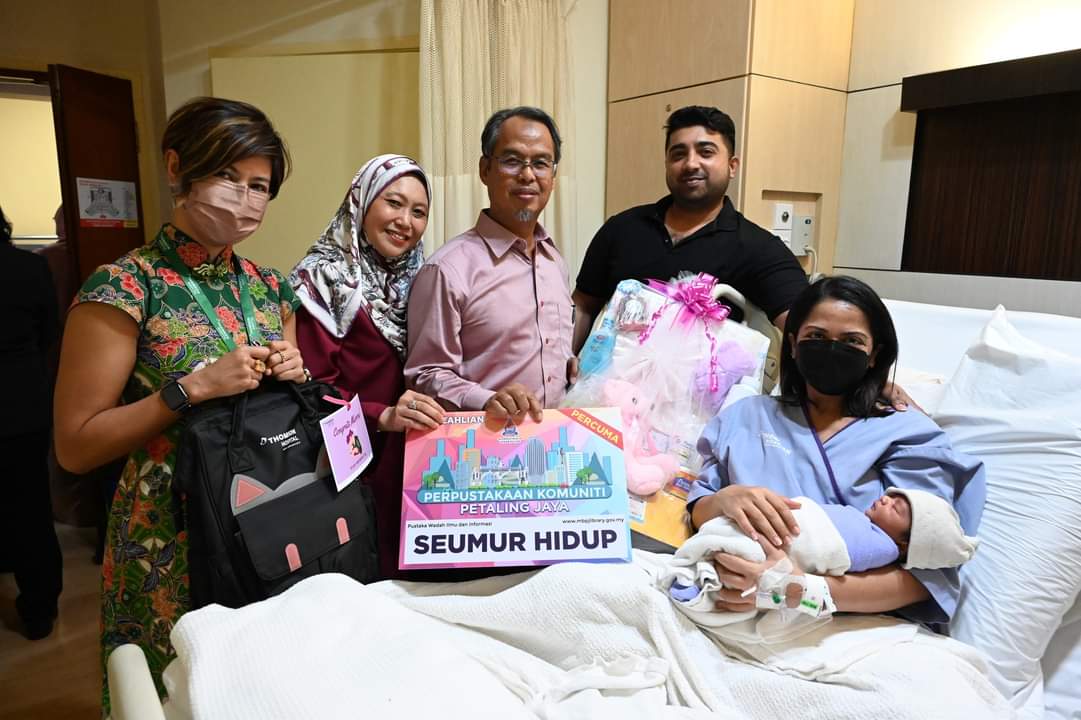 Enam bayi lahir pada Hari Bandar Raya PJ terima hamper RM300