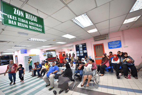 卫长:6月推昌明医疗计划 助B40减轻医疗负担