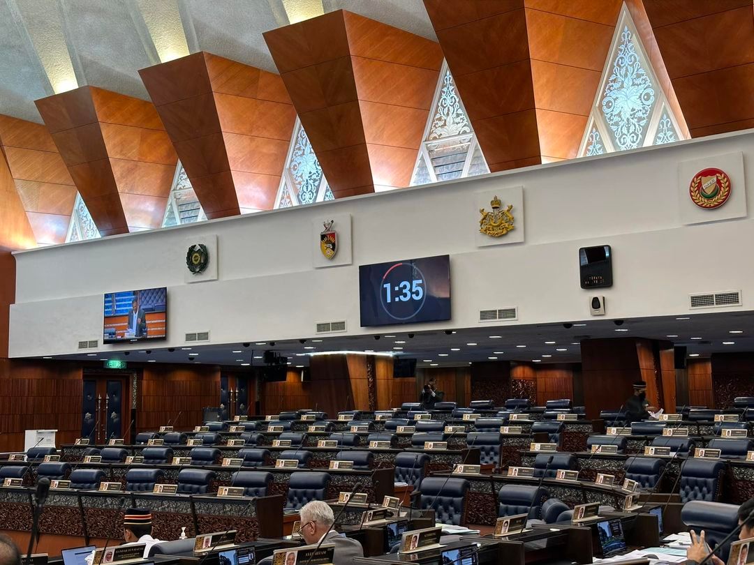 总审计司报告：反对党缺席辩论 议会厅一片冷清