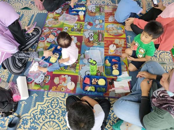 Tingkat nutrisi, 50 kanak-kanak diberi makanan berkhasiat selama enam bulan