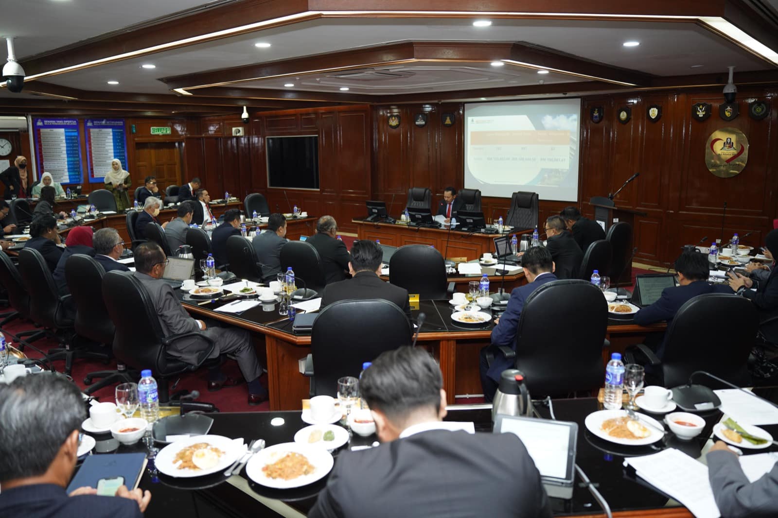 9,016  waran tahanan dihantar kepada pemilik harta gagal jelas cukai